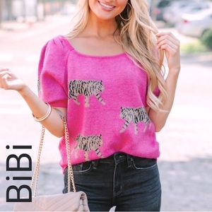 Hot pink tiger BiBi short sleeve sweater